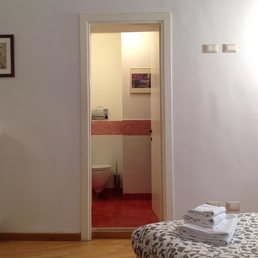 Viadelloca35 Apartment Рим Екстериор снимка