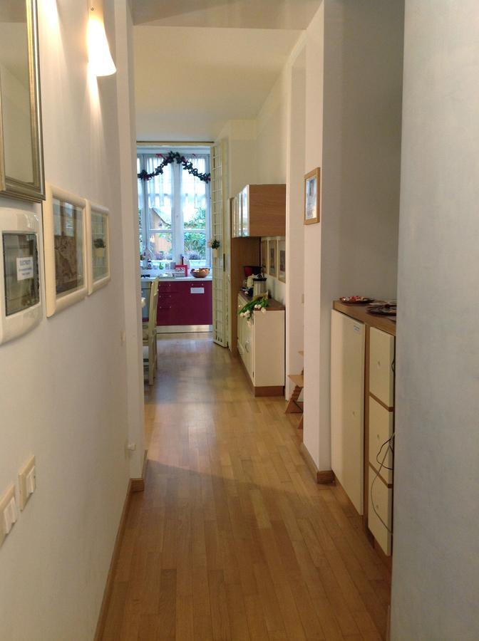 Viadelloca35 Apartment Рим Екстериор снимка